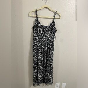 Old Navy Maxi Dress— NWT